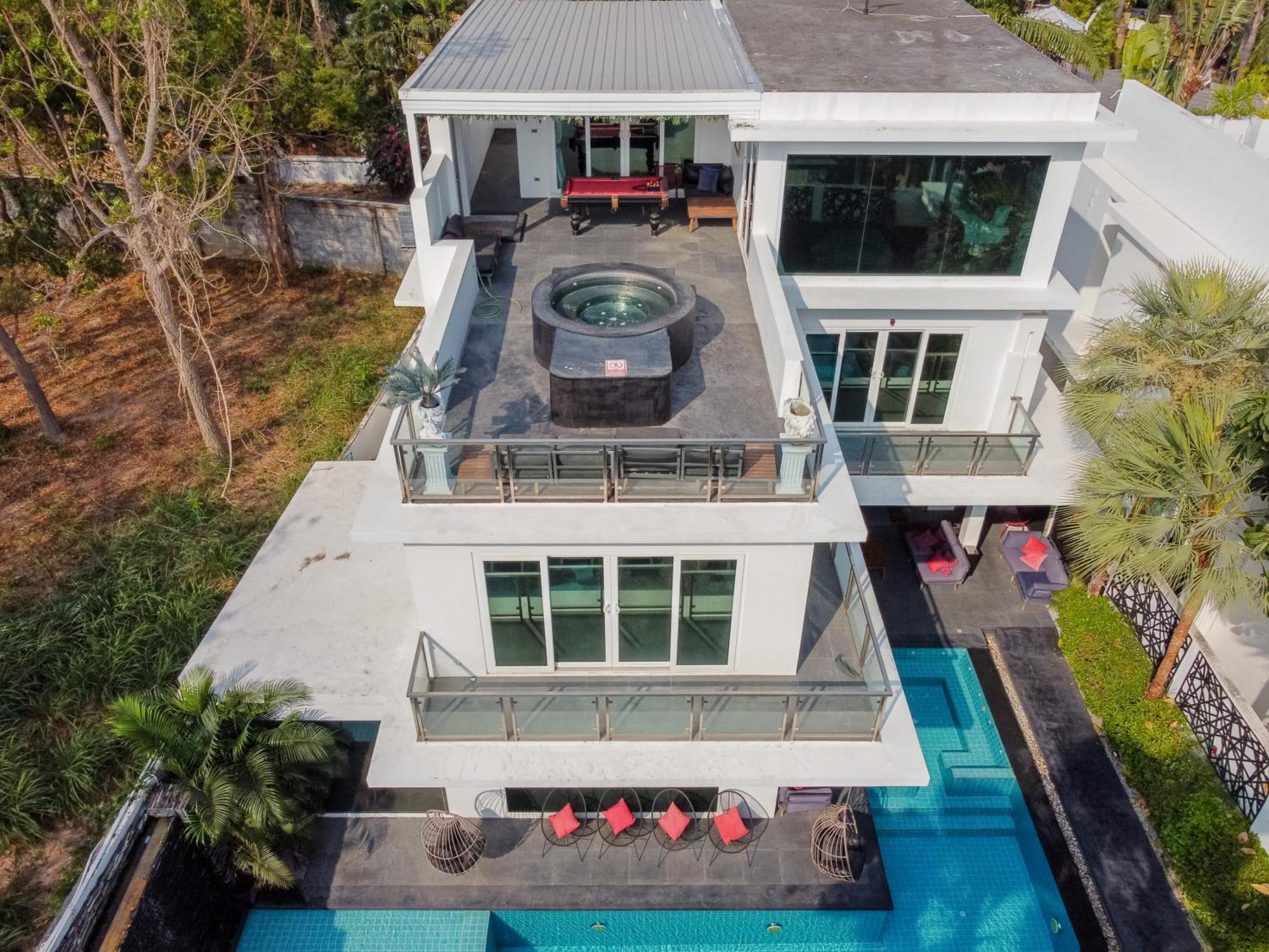 Villas In Pattaya Praia de Jomtien Exterior foto